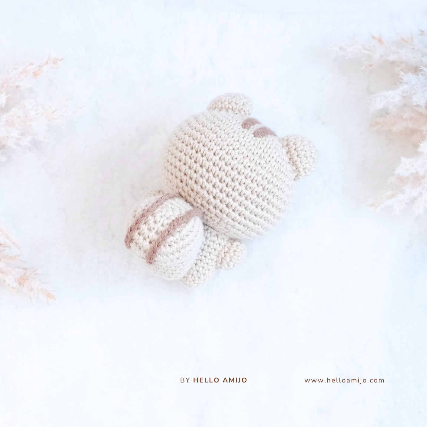 Cream Squirrel Amigurumi Crochet Pattern PDF