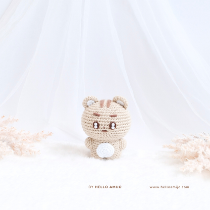 Cream Squirrel Amigurumi Crochet Pattern PDF